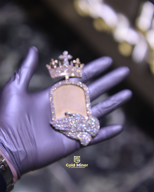 Crown and Hands Memorial Pendant