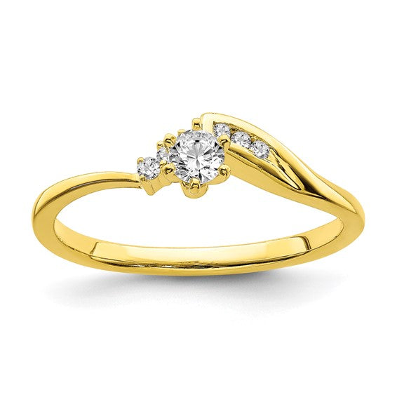 10k Yellow Gold Diamond Engagement Ring
