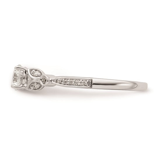 14K White Gold Vintage 1/2 carat Complete Diamond Engagement Ring