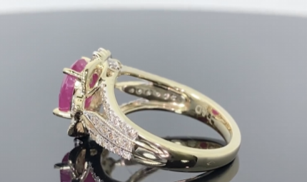 10K YELLOW GOLD 3 CARAT DIAMOND & RUBY RING