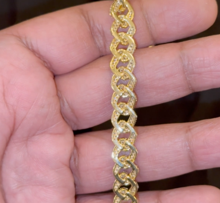 6.50 CARAT NATURAL DIAMONDS STERLING SILVER GOLD PLATED 22.97 GRAMS 8.50 INCHES CUBAN LINK BRACELET