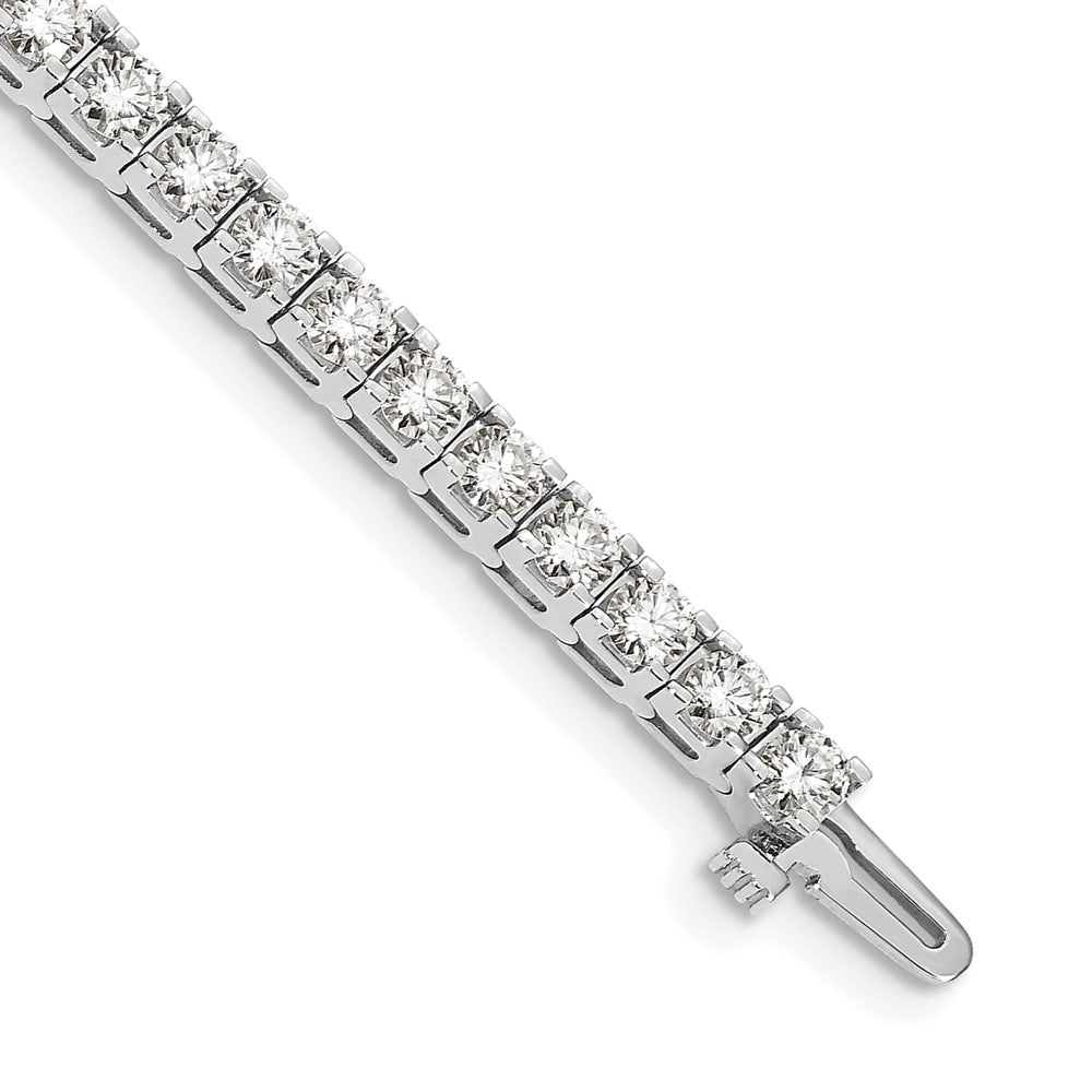 14k White Gold A Diamond Tennis Bracelet