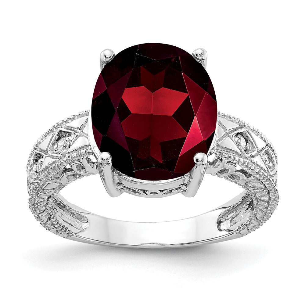 14k White Gold 12x10mm Oval Garnet A Diamond ring