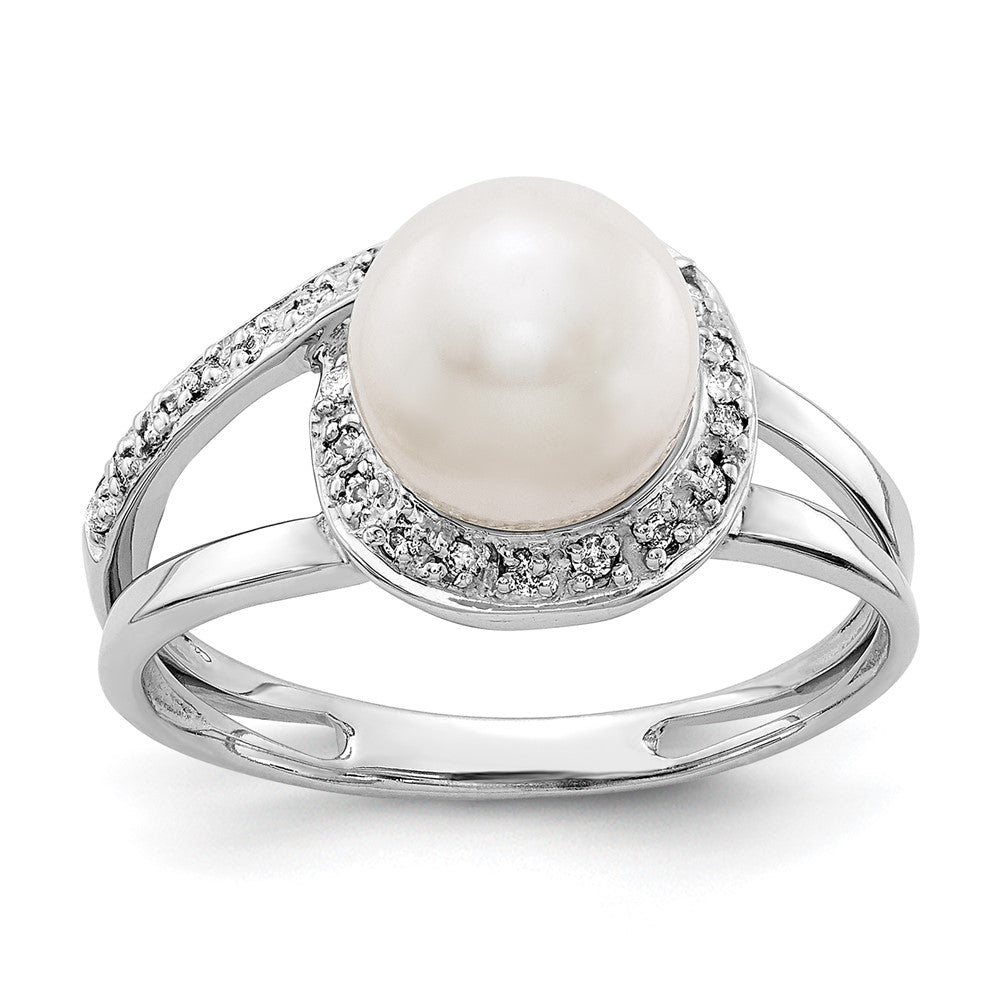 14k White Gold 7.5mm FW Cultured Pearl A Diamond ring