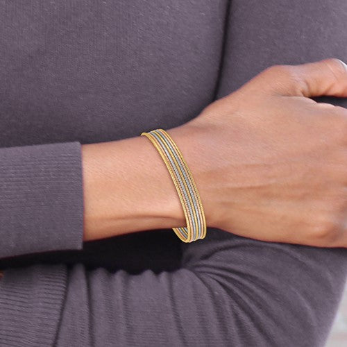 14K with Dangle Heart Tri-color Set of 7 Textured Slip-on Bangles