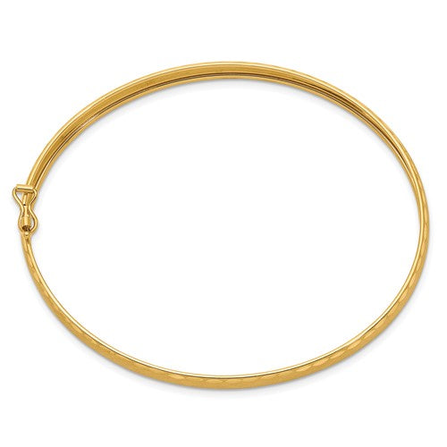 14K Satin Diamond-cut Edge Oval Flexible Bangle