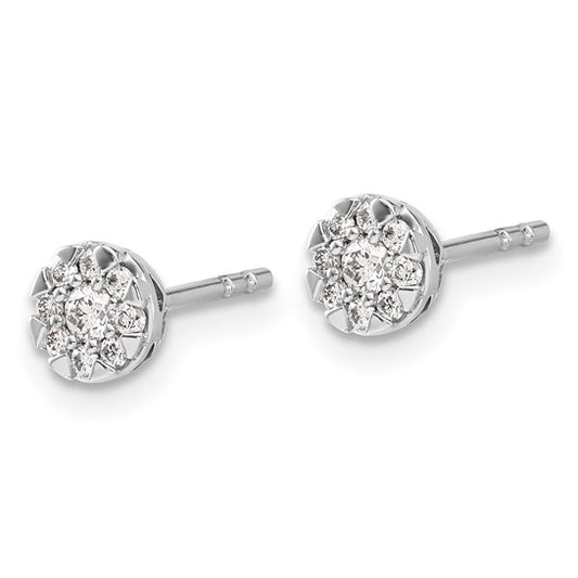 10k White Gold Diamond Cluster Earrings