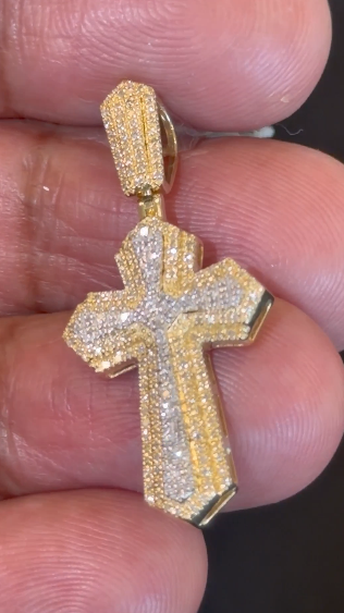 10K YELLOW GOLD .35 CARAT 1.40 INCHES NATURAL DIAMOND CROSS PENDANT CHARM
