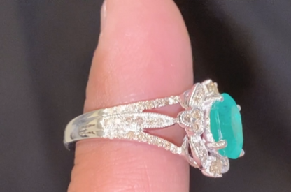 10K WHITE GOLD 2.75 CARAT DIAMOND & EMERALD RING