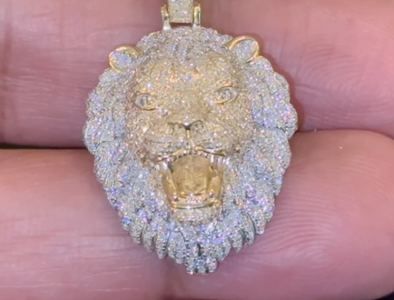 10K YELLOW GOLD .75 CARAT 1.35 INCHES NATURAL DIAMOND LION HEAD PENDANT CHARM