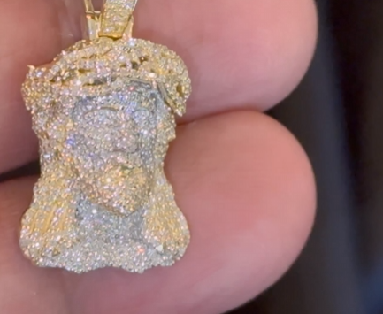 10K YELLOW GOLD .75 CARAT 1 INCH NATURAL DIAMOND JESUS HEAD PENDANT CHARM