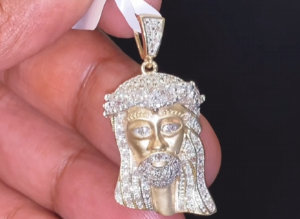 10K YELLOW GOLD .50 CARAT REAL DIAMOND 1.50 INCHES MEN JESUS FACE HEAD CROSS CHARM PENDANT