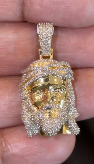 10K YELLOW GOLD 1.25 CARAT NATURAL DIAMONDS 1.40 INCHES JESUS HEAD PENDANT CHARM