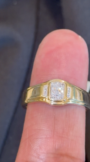 10K YELLOW GOLD .10 CARAT NATURAL DIAMOND MEN RING BAND
