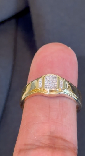 10K YELLOW GOLD .10 CARAT NATURAL DIAMOND MEN RING BAND