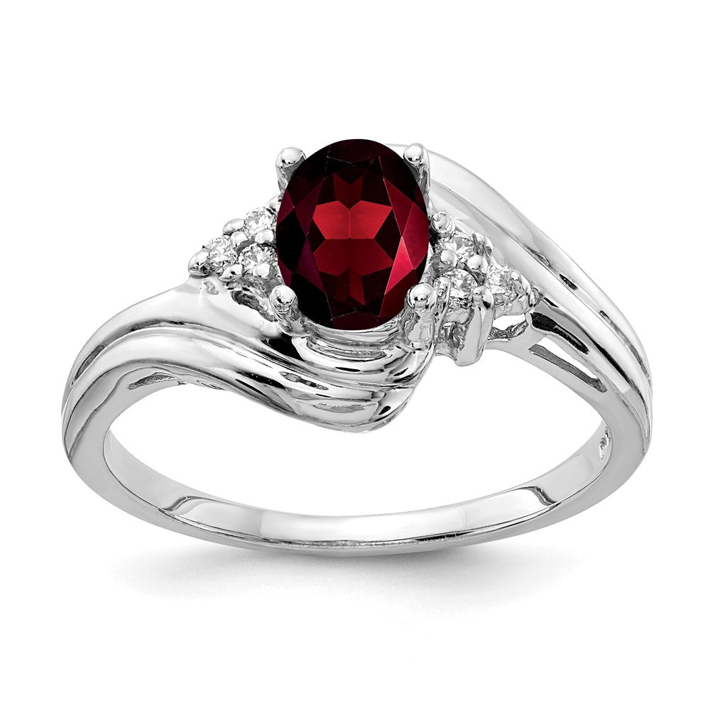 14k White Gold 7x5mm Oval Garnet VS Diamond ring