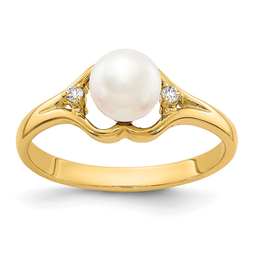 14k 6mm FW Cultured Pearl VS Diamond ring
