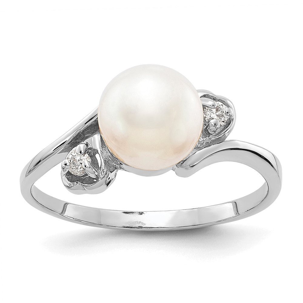 14k White Gold 7mm FW Cultured Pearl A Diamond ring