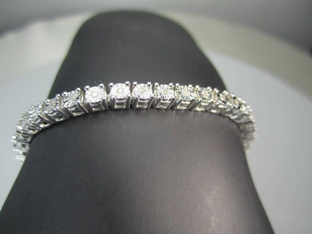.35 CARAT REAL DIAMONDS STERLING SILVER RHODIUM FANOOK REAL DIAMOND 1 ROW LINK TENNIS BRACELET - 7.25 INCHES