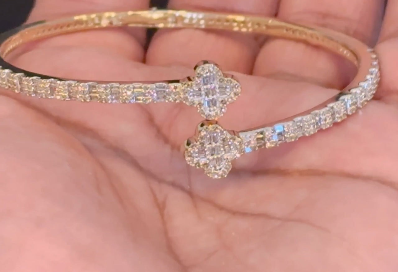 10K YELLOW GOLD 2.25 CARAT REAL DIAMOND 13.96 GRAMS GOLD BRACELET BANGLE